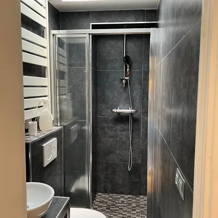 Atypique Aux Batignolles Apartment *